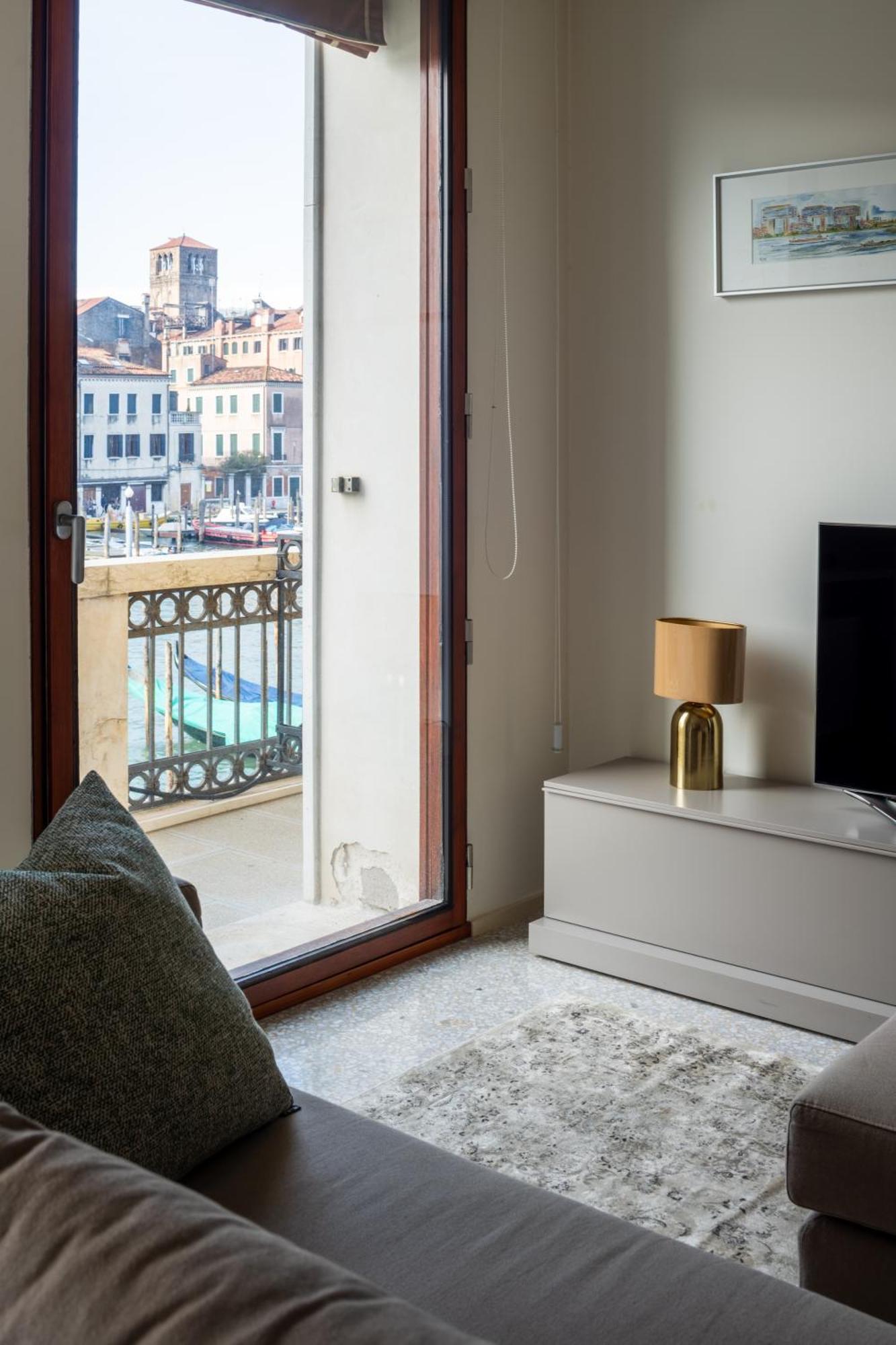 Grand Canal Luxury Apartment With Terrace R&R Venezia Esterno foto